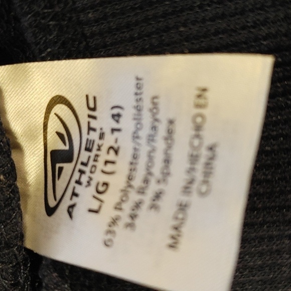 NWOT Athletic Works Navy Blue Elastic Waist Shorts w Pockets. Large - Picture 6 of 7